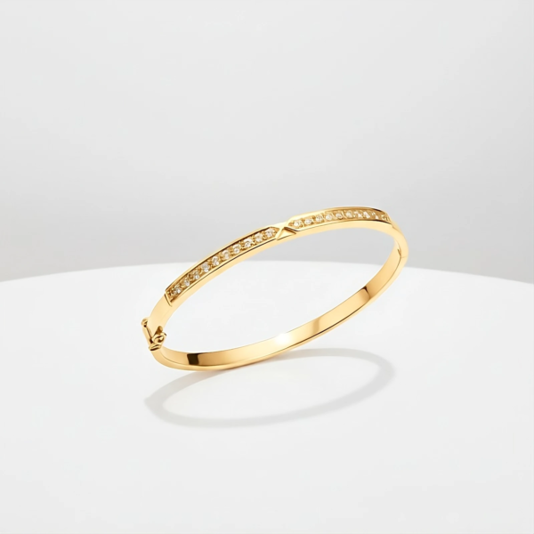 Puñera Tubular Cuadrado con Piedras 18K