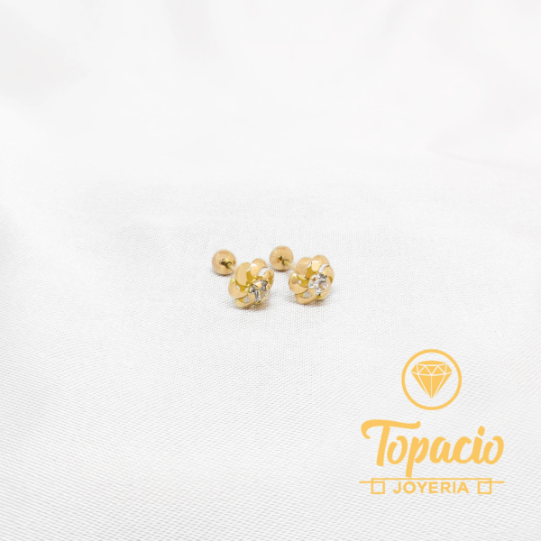 Aretes Flor Blanca 18K